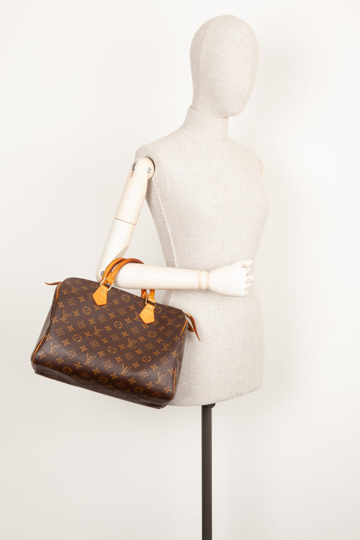 LOUIS VUITTON Toile Monogram Speedy 30