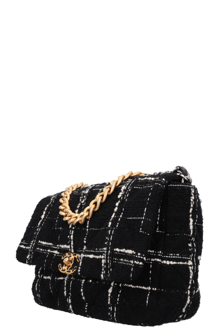 CHANEL 19 Large Tweed Black