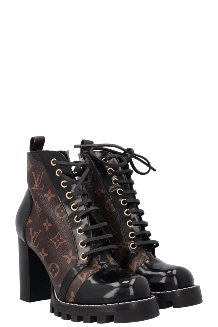 LOUIS VUITTON Star Trail Ankle Boots MNG