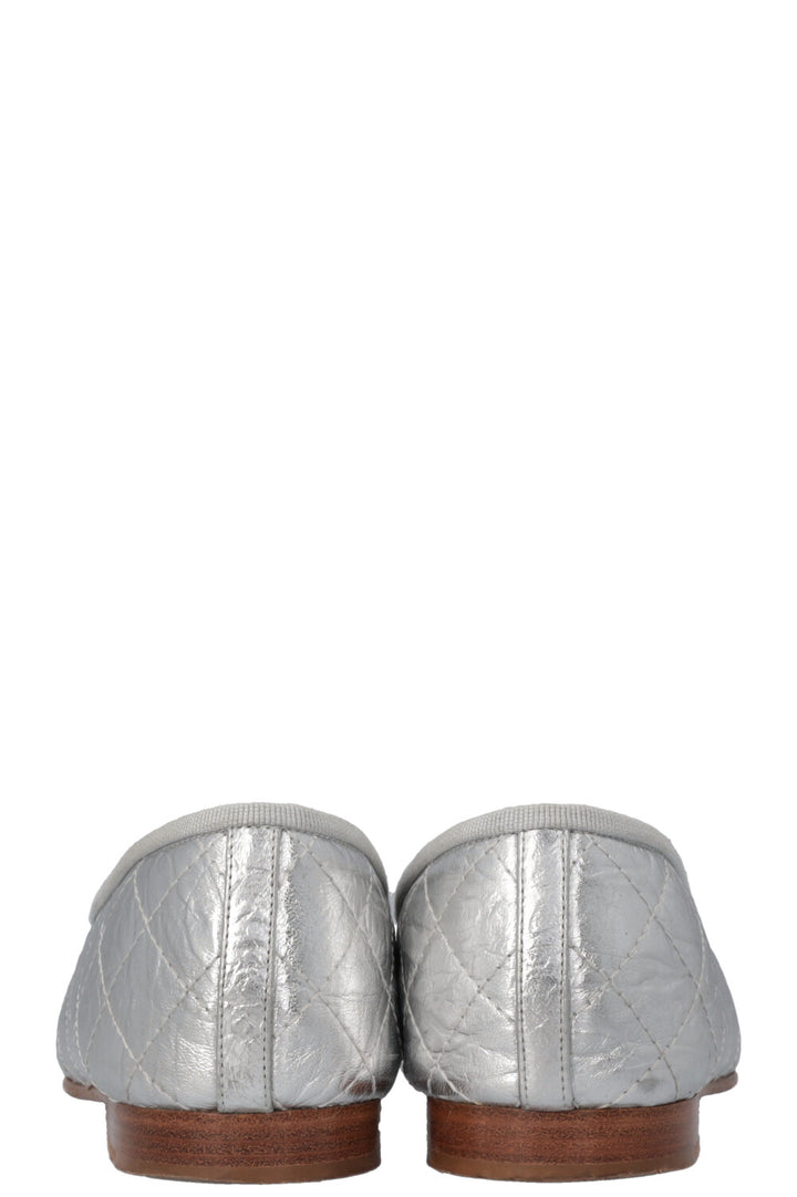 CHANEL Crinkled Leather Classic Ballet Flats Silver