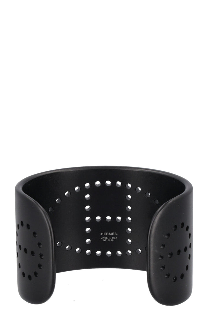 HERMÈS Evelyne Cuff Black