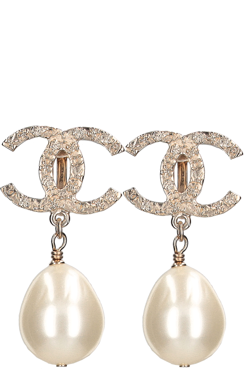 Chanel Gold Pearl Drop Earclips 12A