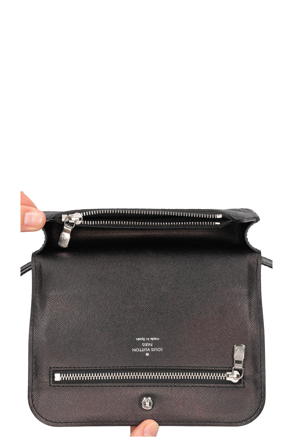 Louis Vuitton Damier Graphite Ambler Belt Bag Fanny Pack Wait Pouch Leather  ref.298218 - Joli Closet